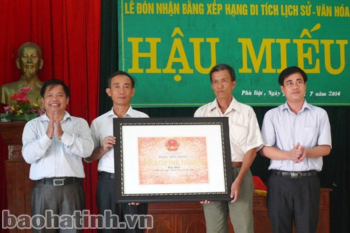 Việc công nhận và xếp hạng di tích cấp tỉnh không chỉ giúp lưu giữ tài liệu, hiện vật có giá trị lịch sử mà còn tỏ lòng biết ơn của nhân dân đối với người có công với làng