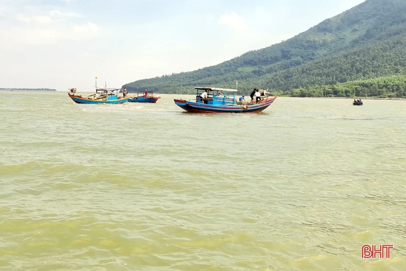 Đã tìm thấy thi thể cháu bé mất tích ở khu vực âu thuyền xã Kỳ Hà