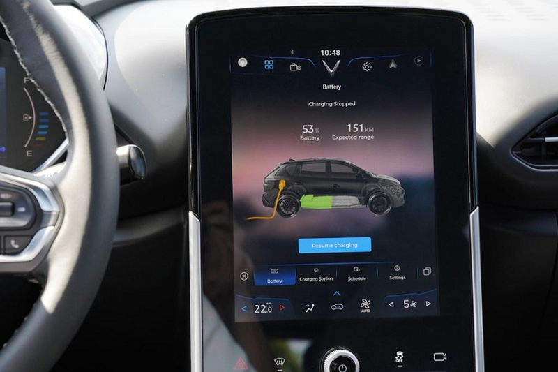 Lý do không nên sạc đầy pin xe ôtô điện đến 100%