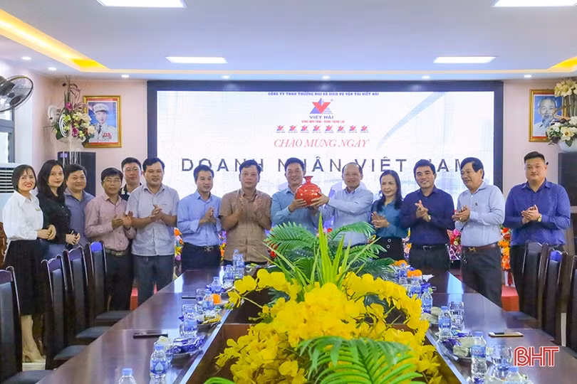 Hà Tĩnh tiếp tục đồng hành, tháo gỡ vướng mắc để doanh nghiệp phát triển bền vững