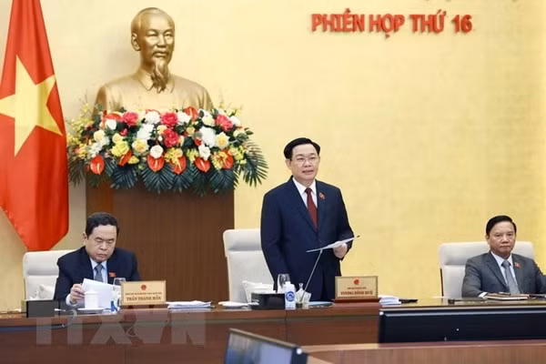 Khai mạc Phiên họp thứ 16 của Ủy ban Thường vụ Quốc hội
