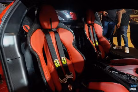 Siêu xe Ferrari 296 GTB đầu tiên ra mắt Việt Nam, giá bán hơn 21 tỷ đồng