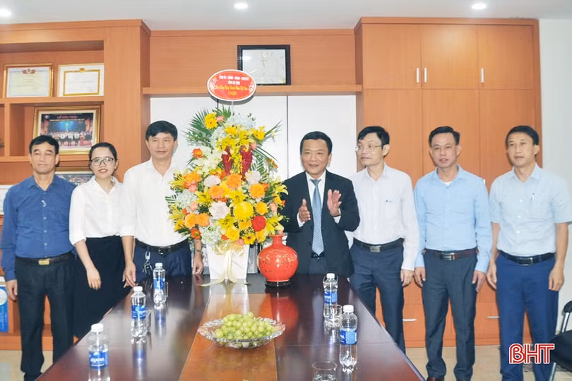 Hà Tĩnh luôn đồng hành, tạo điều kiện để doanh nghiệp phát triển bền vững