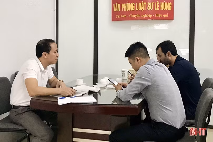 Đoàn Luật sư Hà Tĩnh tư vấn pháp luật miễn phí cho hơn 200 trường hợp