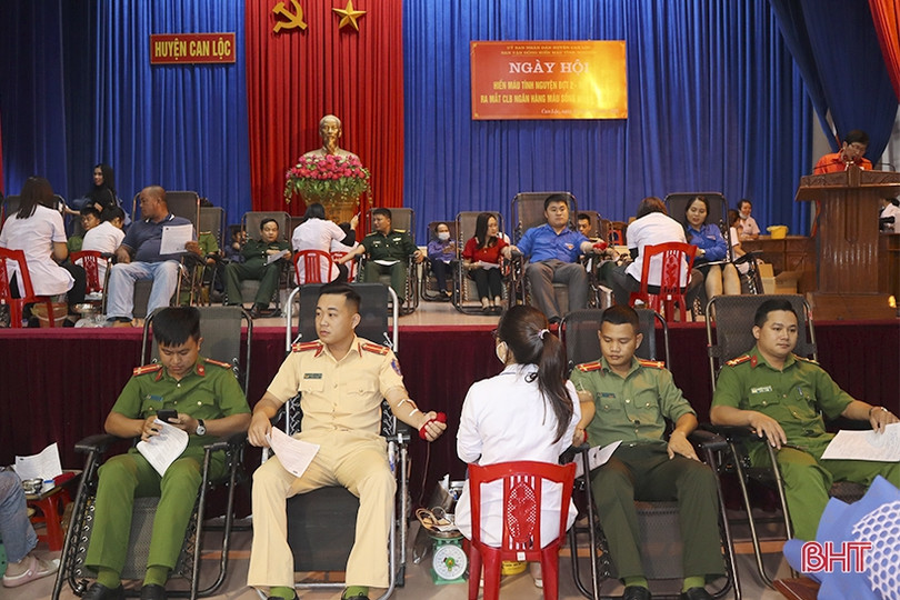 Tiếp nhận 306 đơn vị máu tại ngày hội hiến máu tình nguyện ở Can Lộc