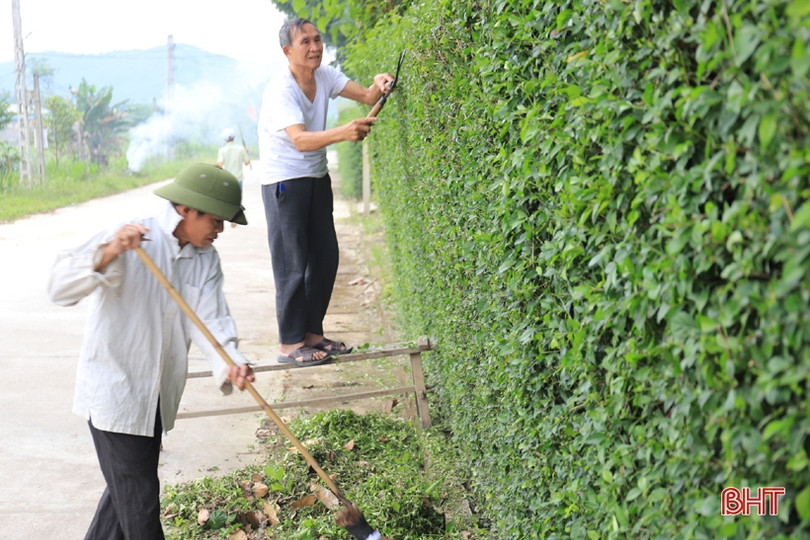 Huy động hơn 1.000 người giúp xã Sơn Giang xây dựng NTM nâng cao