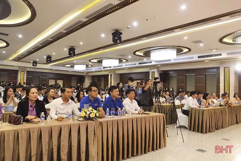 Nguyễn Minh Quân sẽ đại diện Trường THPT chuyên Hà Tĩnh tham gia Đường lên đỉnh Olympia