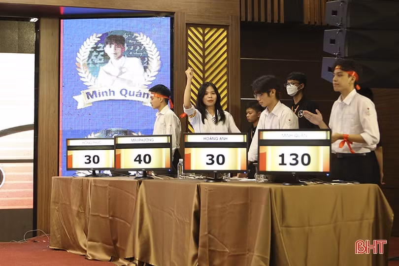 Nguyễn Minh Quân sẽ đại diện Trường THPT chuyên Hà Tĩnh tham gia Đường lên đỉnh Olympia