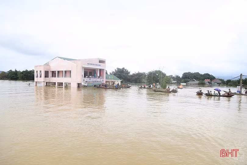 Thấm sâu nghĩa đồng bào