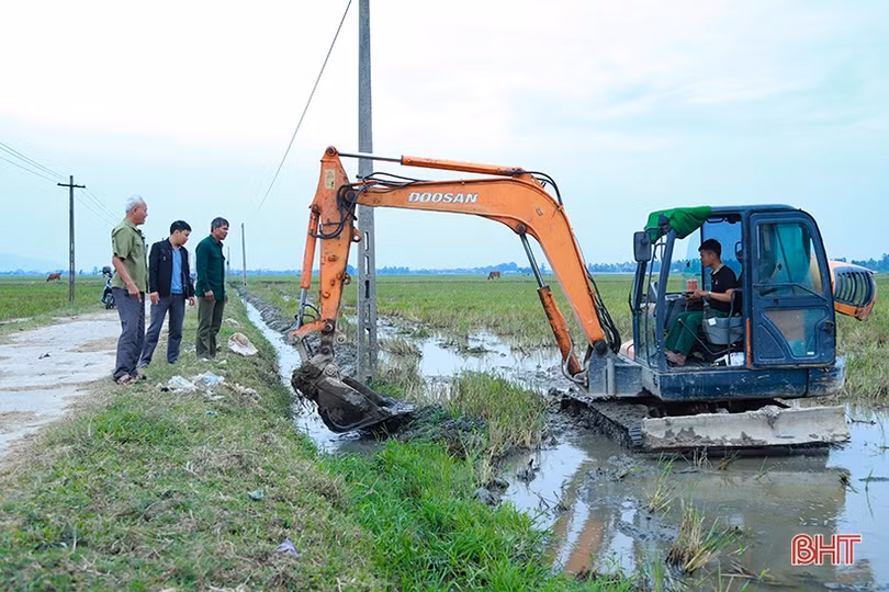 Nhiều địa phương ở Hà Tĩnh rầm rộ ra quân phá bờ vùng bờ thửa