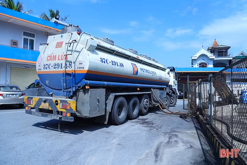 Hoạt động cung ứng, kinh doanh xăng dầu ở Hà Tĩnh diễn ra ổn định