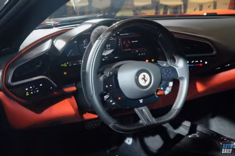 Siêu xe Ferrari 296 GTB đầu tiên ra mắt Việt Nam, giá bán hơn 21 tỷ đồng