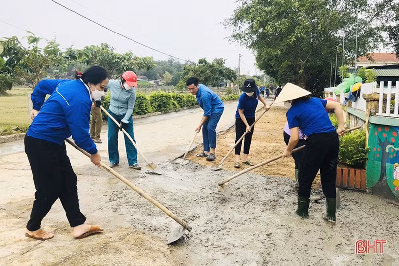 Phát động Ngày thanh niên Hà Tĩnh cùng hành động năm 2022