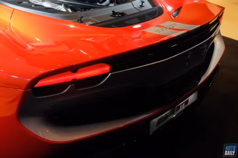 Siêu xe Ferrari 296 GTB đầu tiên ra mắt Việt Nam, giá bán hơn 21 tỷ đồng