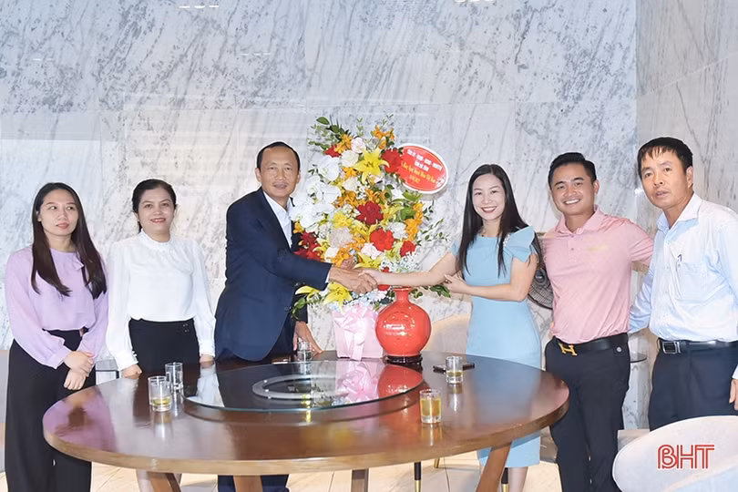 Hà Tĩnh tiếp tục đồng hành, tháo gỡ vướng mắc để doanh nghiệp phát triển bền vững