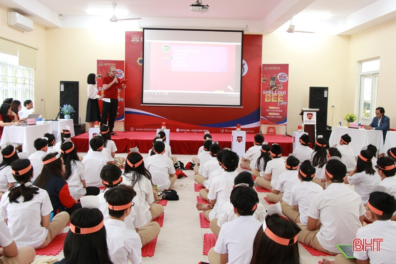 Học sinh iSchool Hà Tĩnh hào hứng với cuộc thi Spelling Bee Contest