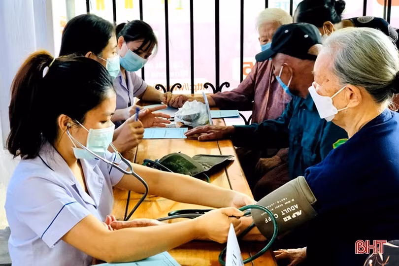 Thanh niên Hà Tĩnh lan tỏa tinh thần xung kích, tình nguyện