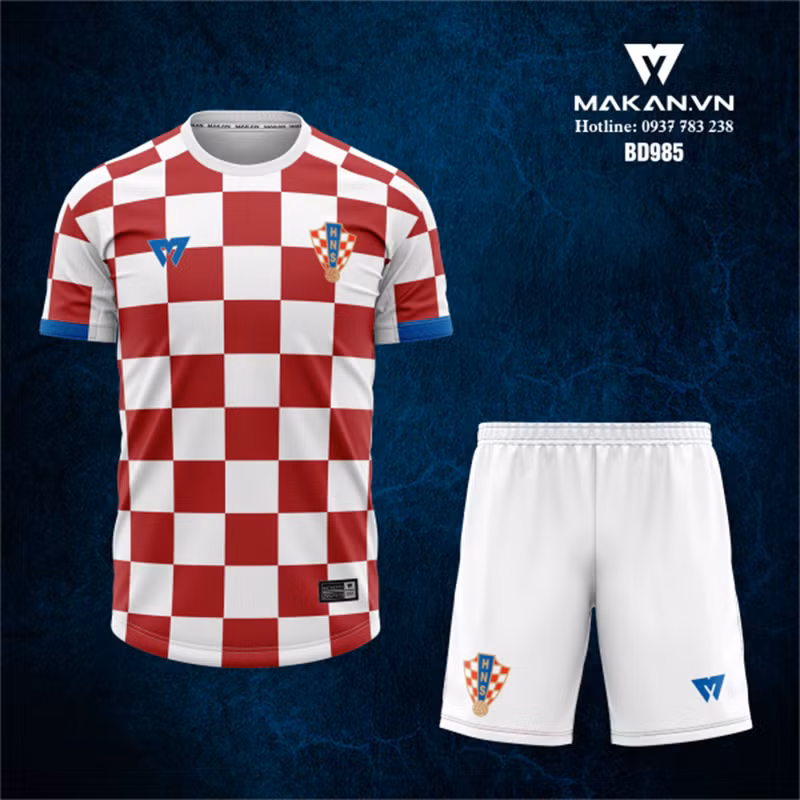 In áo đá banh cho team cần gì? MAKAN chia sẻ chi tiết