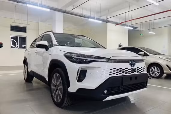 Tiêu thụ xe hybrid tăng mạnh tại Việt Nam