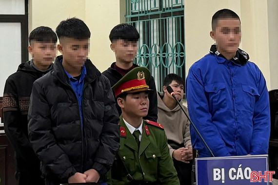 Thực hiện 3 vụ trộm xe máy liên tỉnh, 4 thiếu niên lĩnh án
