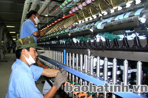 Lắp đặt thêm hệ thống dây chuyền sản xuất sợi hiện đại của Nhật Bản và Đức