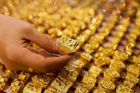 Giá vàng hôm nay 4/6/2025: SJC, vàng nhẫn rớt giá nhanh