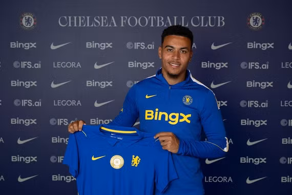 Chelsea công bố cầu thủ người Anh đắt giá nhất lịch sử