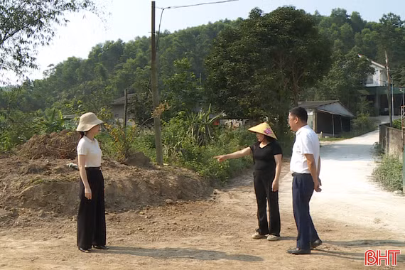 Hiến đất làm đường, bài học dân vận từ các xã miền núi