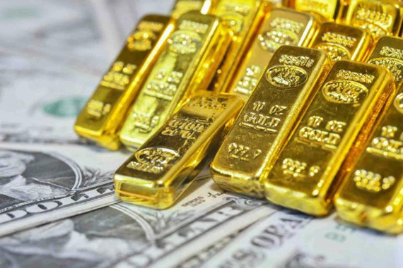 Giá vàng thế giới "rơi" thẳng đứng