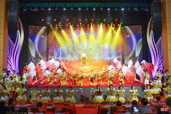 Tổng duyệt lễ kỷ niệm 120 năm Ngày sinh Tổng Bí thư Hà Huy Tập