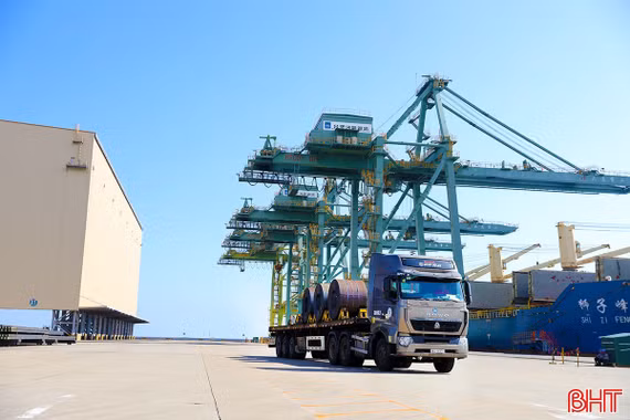 Hà Tĩnh khởi đầu ấn tượng cho hành trình tăng trưởng hai con số