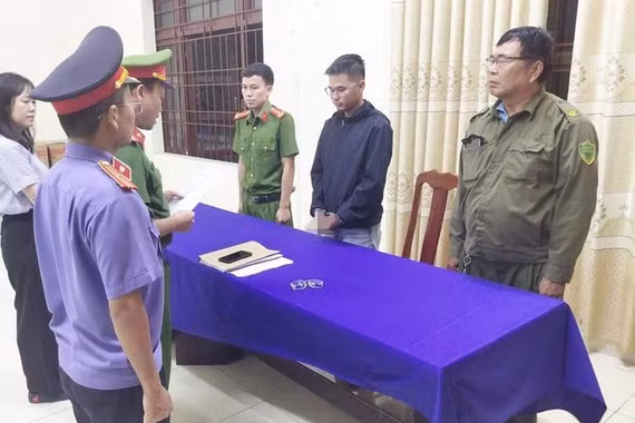 Khởi tố, bắt tạm giam tài xế vụ cháy xe ở cây xăng làm 2 người chết