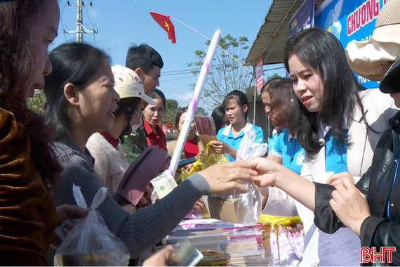 Nhiều mô hình thiết thực chăm lo Tết cho người nghèo