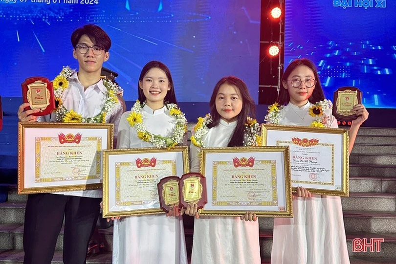 10 học sinh Hà Tĩnh đạt “Học sinh 3 tốt”, “Học sinh 3 rèn luyện” cấp Trung ương