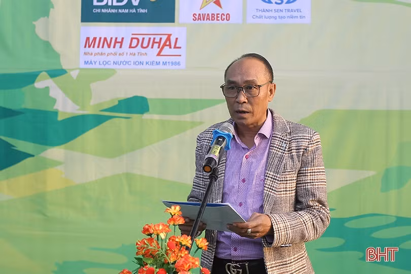 300 VĐV tranh tài giải quần vợt chào Xuân 2024