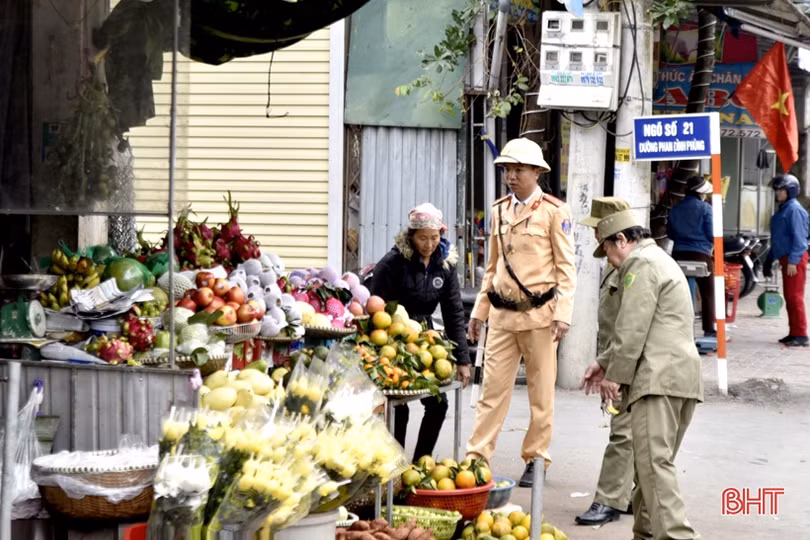 Đảm bảo đường thông, hè thoáng tại đô thị phía Bắc Hà Tĩnh
