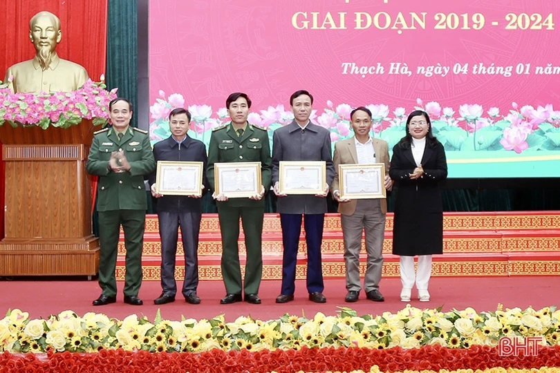 Vững chắc nhiệm vụ biên phòng toàn dân ở ven biển Thạch Hà