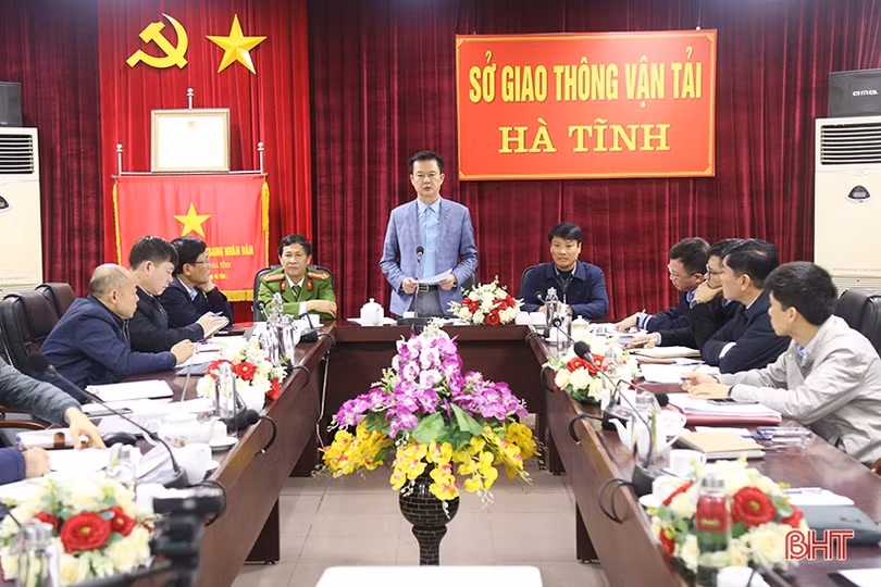 Phải hoàn thành khắc phục các vị trí hư hỏng trên QL1 đoạn qua Hà Tĩnh trước 25/1/2024