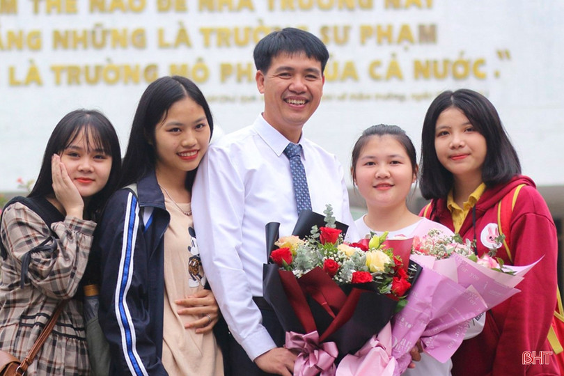 11 cán bộ, giáo viên Hà Tĩnh được phong tặng danh hiệu Nhà giáo Ưu tú