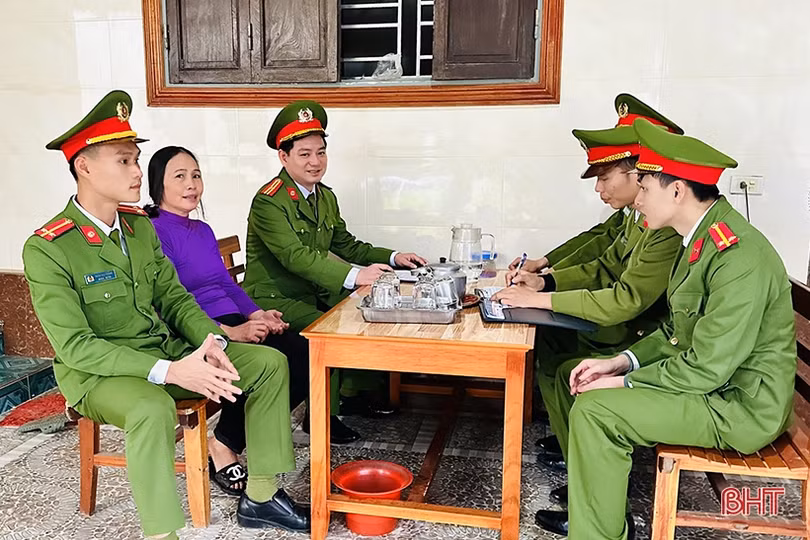 Hiểu hơn về pháp luật từ việc giao nộp vũ khí, vật liệu nổ