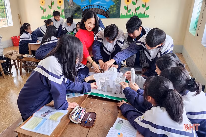 Nữ giáo viên say mê trao truyền tình yêu Lịch sử cho học sinh