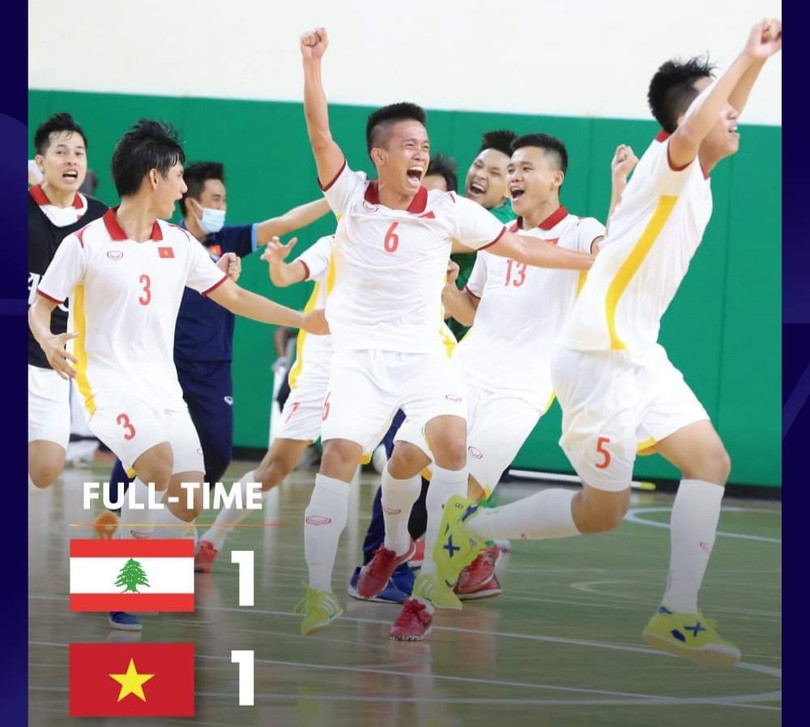 Tuyển Futsal Việt Nam vỡ òa sung sướng khi lấy vé World Cup