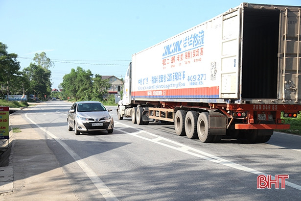 Hà Tĩnh: Tiềm ẩn nguy cơ tai nạn giao thông từ ngã ba “hai không”