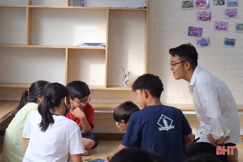 Nam sinh Hà Tĩnh chinh phục trường đại học kinh doanh top đầu thế giới