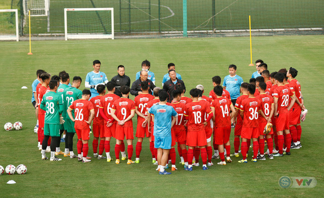 CHÍNH THỨC: Danh sách ĐT Việt Nam sang UAE dự 3 trận Vòng loại World Cup 2022 khu vực châu Á