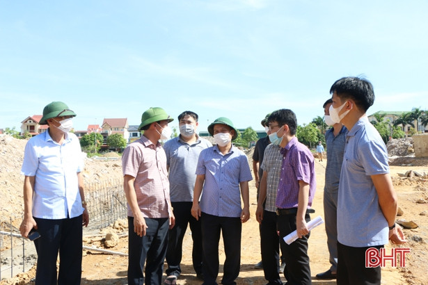 Tháo gỡ vướng mắc, đẩy nhanh tiến độ các dự án hạ tầng trên địa bàn TP Hà Tĩnh