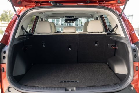 Kia Seltos 2022 ra mắt, thêm phiên bản đặc biệt