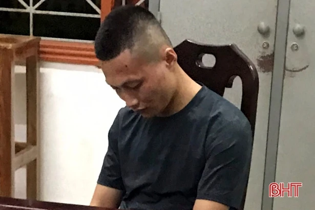 Công an Hà Tĩnh nổ súng vây bắt 2 đối tượng vận chuyển ma túy