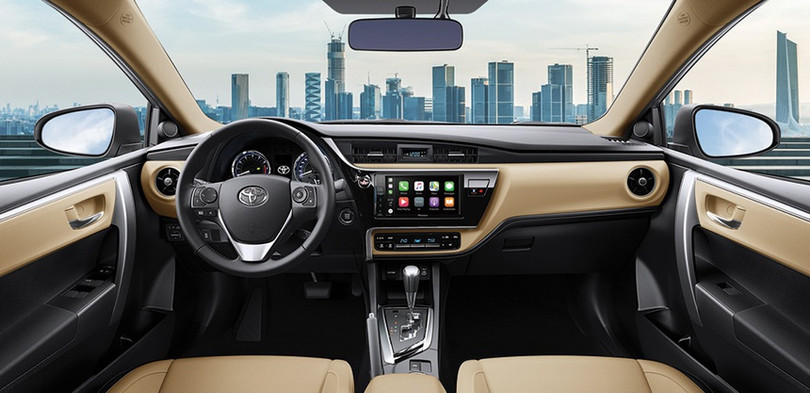 Toyota Corolla Altis giảm giá hàng chục triệu đồng tại đại lý