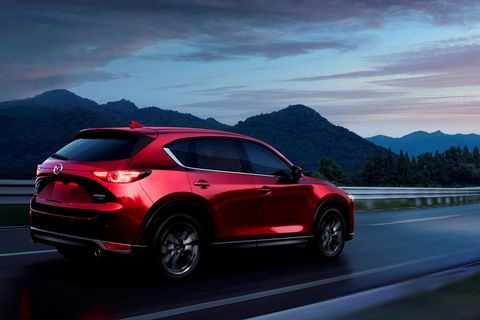 Mazda CX-50 Coupe-SUV sắp ra mắt, cạnh tranh BMW X4